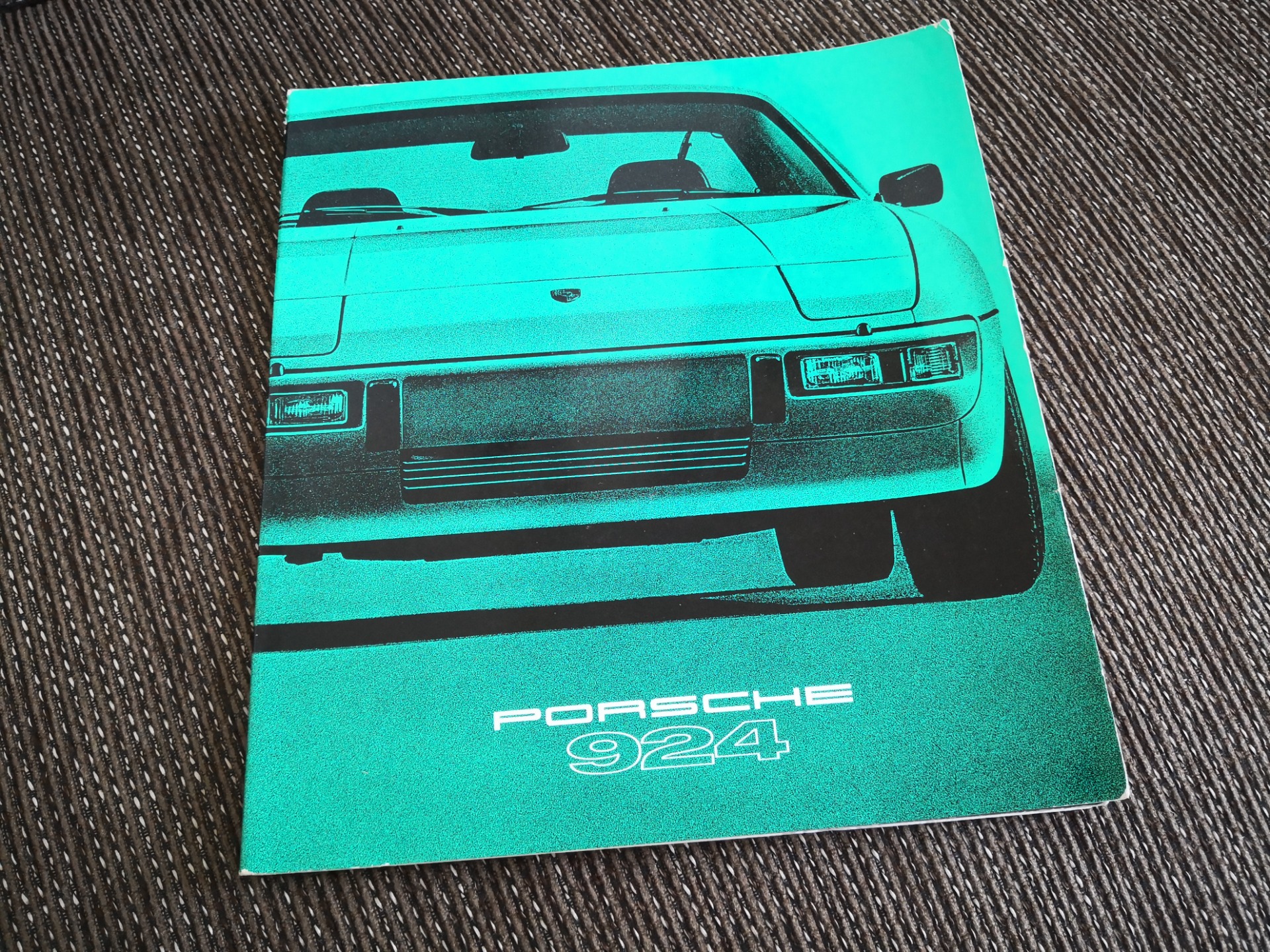 porsche 924 folder